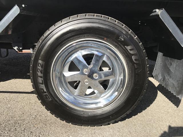 エルフトラック ３ｔ積・電動リアゲート・１オーナー・積載車・６ＭＴ　３ｔ積・積載車・ワンオーナー・６ＭＴ・ＮＥＯ５・電動リアゲート・ラジコン・坂道発進補助装置・社外ナビ、ＴＶ（ＡＶＮ－Ｒ７）左電格ミラー・ＥＴＣ・メッキパーツ・キーレス・荷台内寸　Ｌ５７０３　Ｗ２０６０（37枚目）