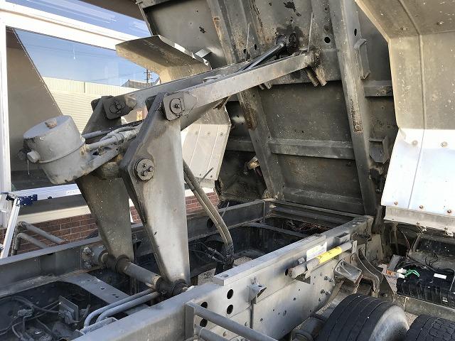 ヒノレンジャー 電動コボレーン・6MT・Bカメラ・3.65t積・ダンプ ☆3.65t積☆極東製ダンプ☆DD04-35☆コボレーン☆6MT☆メッキパーツ☆バックカメラ☆アルミホイール☆左電格ミラー☆電動コボレーン☆ETC☆フォグライト☆社外テールライト(55枚目)