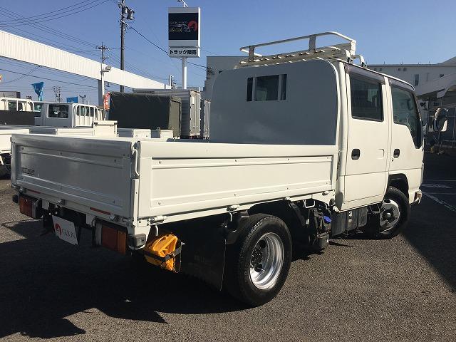 エルフトラック 鉄板張り・Wキャブ・AEBSカメラ・2t積・5MT 2t積・Wキャブ・AEBSカメラ・5MT・坂道発進補助装置・衝突被害軽減ブレーキ・車線逸脱警報装置・アイドリングストップ・ETC・鳥居、荷台鉄板張り・荷台内寸 L2082 W1614 H388(8枚目)