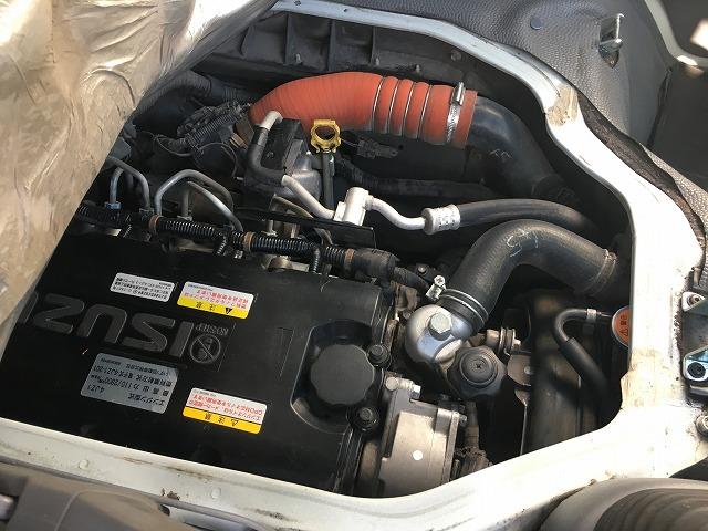 エルフトラック 鉄板張り・Wキャブ・AEBSカメラ・2t積・5MT 2t積・Wキャブ・AEBSカメラ・5MT・坂道発進補助装置・衝突被害軽減ブレーキ・車線逸脱警報装置・アイドリングストップ・ETC・鳥居、荷台鉄板張り・荷台内寸 L2082 W1614 H388(19枚目)