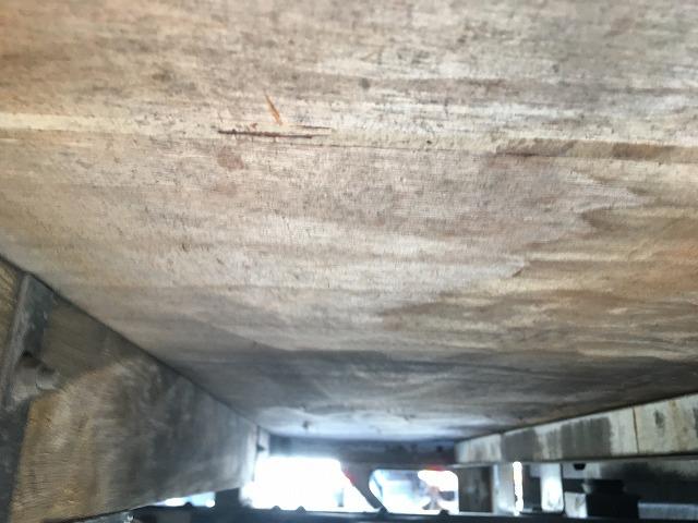 エルフトラック 鉄板張り・Wキャブ・AEBSカメラ・2t積・5MT 2t積・Wキャブ・AEBSカメラ・5MT・坂道発進補助装置・衝突被害軽減ブレーキ・車線逸脱警報装置・アイドリングストップ・ETC・鳥居、荷台鉄板張り・荷台内寸 L2082 W1614 H388(26枚目)