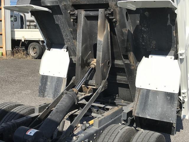 エルフトラック 3t積・6MT・全低床ダンプ・車検R.8年9月 3t積・6MT・極東製全低床ダンプ・DD02-31・車検R.8年9月・坂道発進補助装置・左電格ミラー・ETC・フロアマット・荷台内寸 L3057 W1602 H367(44枚目)