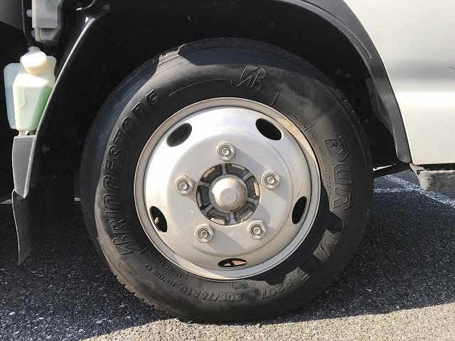 エルフトラック 3t積・6MT・全低床ダンプ・車検R.8年9月 3t積・6MT・極東製全低床ダンプ・DD02-31・車検R.8年9月・坂道発進補助装置・左電格ミラー・ETC・フロアマット・荷台内寸 L3057 W1602 H367(52枚目)