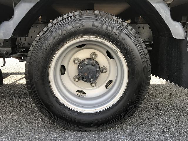 エルフトラック 2t積・ワイドロング・垂直パワーゲート・6MT ・2t積・ワイドロング・極東製垂直パワーゲート・V801C-1MKT2・6MT・坂道発進補助装置・左電格ミラー・ETC・アシストゲート・ロープフック3対・荷台内寸 L4437 W2075 H379(43枚目)