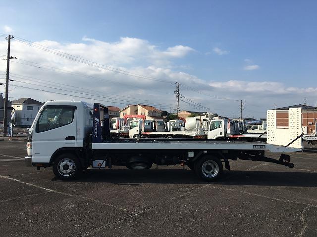 キャンター AT車・3.2t積・積載車・フラトップゼロ・固縛装置Bカメラ AT車・3.2t積・フラトップゼロ・固縛装置・バックカメラ・ラジコン・衝突軽減ブレーキ・車線逸脱警報装置・左電格ミラー・ウィンチ・ETC・荷台内寸 L5700 W2070・極東製 JN02-45(11枚目)