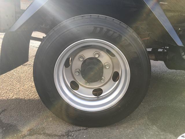 キャンター AT車・3.2t積・積載車・フラトップゼロ・固縛装置Bカメラ AT車・3.2t積・フラトップゼロ・固縛装置・バックカメラ・ラジコン・衝突軽減ブレーキ・車線逸脱警報装置・左電格ミラー・ウィンチ・ETC・荷台内寸 L5700 W2070・極東製 JN02-45(25枚目)