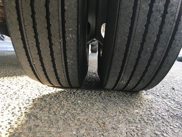 キャンター AT車・3.2t積・積載車・フラトップゼロ・固縛装置Bカメラ AT車・3.2t積・フラトップゼロ・固縛装置・バックカメラ・ラジコン・衝突軽減ブレーキ・車線逸脱警報装置・左電格ミラー・ウィンチ・ETC・荷台内寸 L5700 W2070・極東製 JN02-45(30枚目)