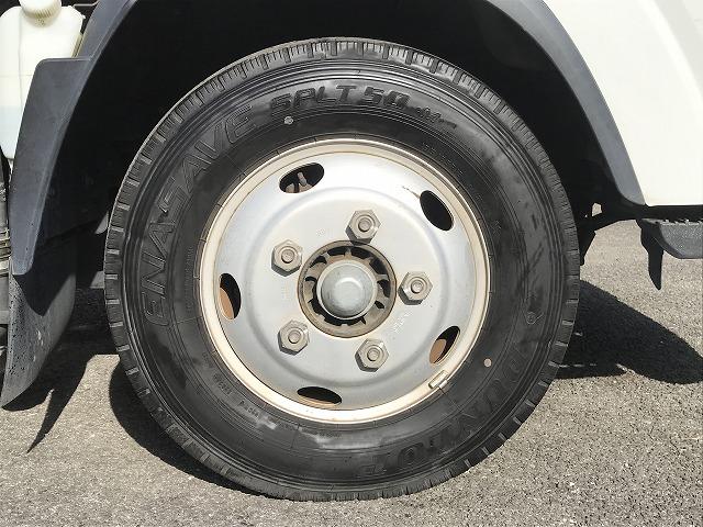 エルフトラック ３ｔ積・セミロング・ワイド・ＡＴ車・平ボディ　・３ｔ積・セミロング・ワイド・ＡＴ車・平ボディ・アイドリングストップ・ＡＳＲ・左電格ミラー・フォグランプ・ＥＴＣ・キーレス・ロープフック＆ロープ穴４対・荷台内寸　Ｌ３５１２　Ｗ１９１９　Ｈ３７６（38枚目）