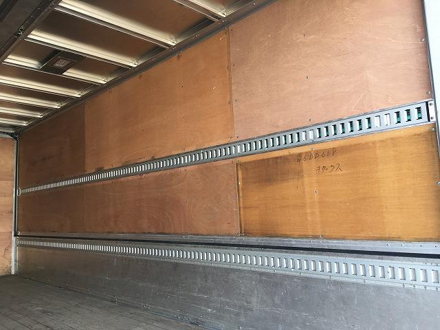 フォワード オートターン式ゲート・フルワイド・アルミウイング　２．８ｔ積・ウィング・オートターン式フルゲートリフター・ベッド・Ｂモニター・アシストゲート・ＥＴＣ・キーレス・ラッシング２段・左電格ミラー・内寸Ｌ６３３２　Ｗ２４１０　Ｈ２２５５（19枚目）