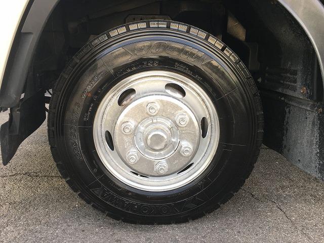 フォワード オートターン式ゲート・フルワイド・アルミウイング　２．８ｔ積・ウィング・オートターン式フルゲートリフター・ベッド・Ｂモニター・アシストゲート・ＥＴＣ・キーレス・ラッシング２段・左電格ミラー・内寸Ｌ６３３２　Ｗ２４１０　Ｈ２２５５（30枚目）