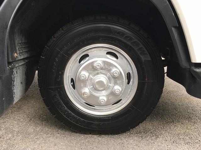 フォワード オートターン式ゲート・フルワイド・アルミウイング　２．８ｔ積・ウィング・オートターン式フルゲートリフター・ベッド・Ｂモニター・アシストゲート・ＥＴＣ・キーレス・ラッシング２段・左電格ミラー・内寸Ｌ６３３２　Ｗ２４１０　Ｈ２２５５（32枚目）