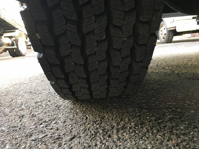 フォワード オートターン式ゲート・フルワイド・アルミウイング　２．８ｔ積・ウィング・オートターン式フルゲートリフター・ベッド・Ｂモニター・アシストゲート・ＥＴＣ・キーレス・ラッシング２段・左電格ミラー・内寸Ｌ６３３２　Ｗ２４１０　Ｈ２２５５（37枚目）