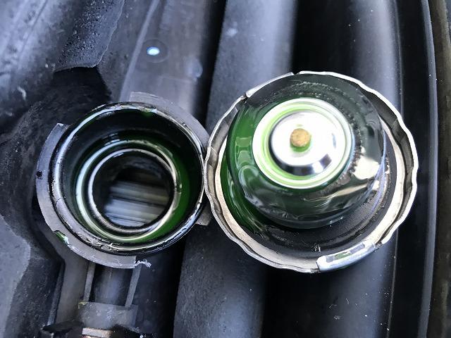 エルフトラック ４ＷＤ・垂直パワーゲート・５方開・１．４５ｔ積・５ＭＴ　４ＷＤ・垂直パワーゲート・５方開・１．４５ｔ積・５ＭＴ・荷台鉄板張り・両側電格ミラー（ヒーター付）・キーレス・メッキパーツ・フォグライト・準中型免許対応・荷台内寸　Ｌ３０８５　Ｗ１６３２　Ｈ３８３（19枚目）