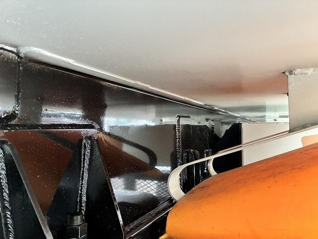 エルフトラック 新明和Ｇ－ＰＸプレス式パッカー・塵芥車・６立米　新明和Ｇ－ＰＸ（ＧＴ０６４）・６立米・プレス式・連続スイッチ・汚水タンク・Ｂモニター・坂道発進補助装置・左電格ミラー・キーレス（40枚目）