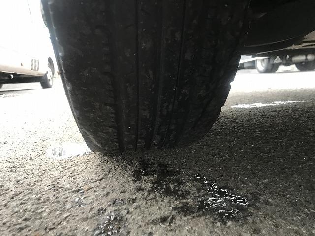 エルフトラック 1.55t積・パネルバン・AT・衣料品運搬車 1.5t積・パネルバン・AT・衣料品運搬車・アイドリングストップ・左電格ミラー・ASR・ETC・フォグランプ・車幅灯・室内灯・ルーフハンガー3本・キーレス・荷台内寸 L3174 W1715 H1838(32枚目)