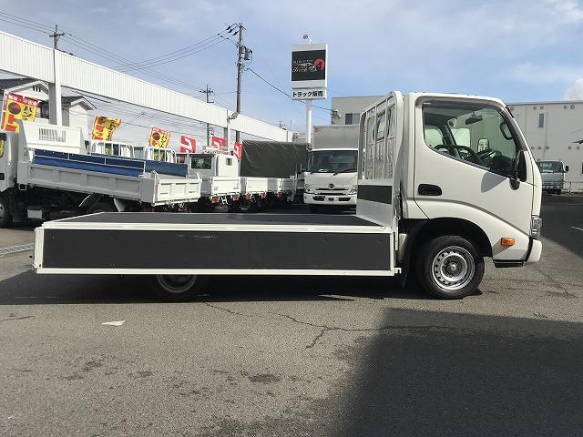 ダイナトラック ＡＴ・普通免許・１．５ｔ積・ロング・平ボディ・Ｗタイヤ　１．５ｔ積・平ボディ・普通免許・ＡＴ・ＥＴＣ・Ｗタイヤ・低床車・外ナビ・フォグライト・ライトレベライザー・ドアバイザー・ドライブレコーダー（ＳＤ欠）・荷台内寸　Ｌ３１５０　Ｗ１６１０　Ｈ３８２（12枚目）