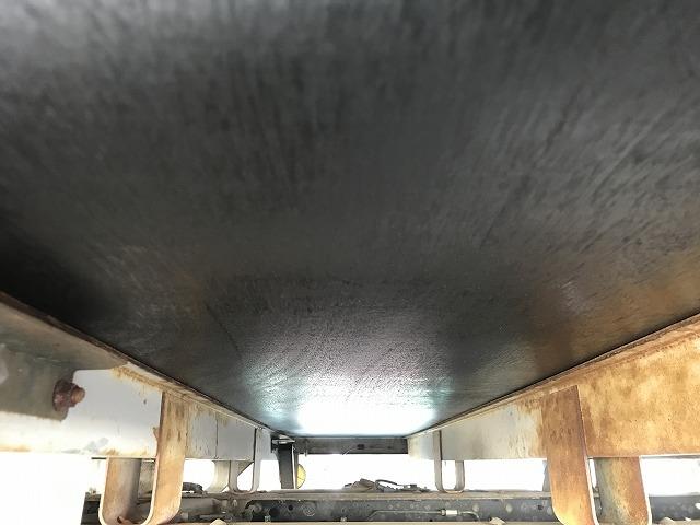 アトラストラック 　３ｔ積　ワイドロング　５ｍボディ　３ペダル　６ＭＴ　坂道発進補助装置　アイドリングストップ　アシストゲート　ロープフック３対　ゲートチェーン　荷台内寸　Ｌ５０２５　Ｗ２０８７　Ｈ３８６（32枚目）