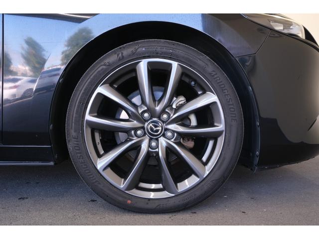 ＭＡＺＤＡ３ファストバック １５Ｓツーリング　・ＬＥＤヘッドライト・純正１８インチアルミホイール・クリアランスソナー・ＰＣＳ・ＢＳＭ・ＨＵＤ・バックカメラ・Ｂｌｕｅｔｏｏｔｈ・オートパーキングブレーキ・スマートキー（37枚目）