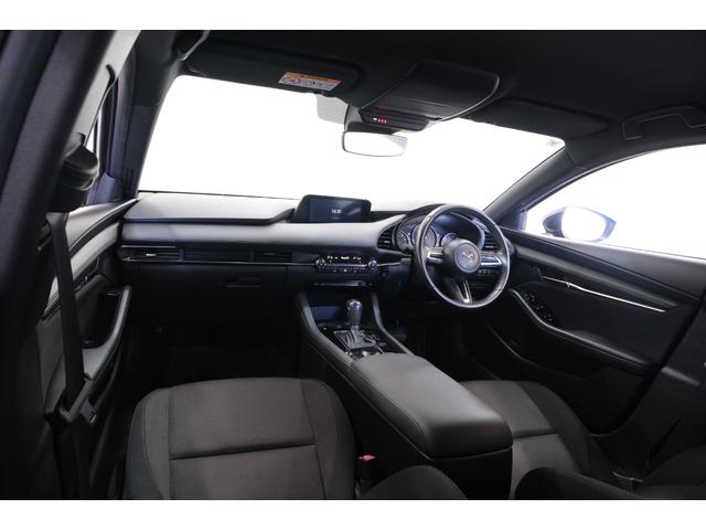 ＭＡＺＤＡ３ファストバック １５Ｓツーリング　・ＬＥＤヘッドライト・純正１８インチアルミホイール・クリアランスソナー・ＰＣＳ・ＢＳＭ・ＨＵＤ・バックカメラ・Ｂｌｕｅｔｏｏｔｈ・オートパーキングブレーキ・スマートキー（47枚目）