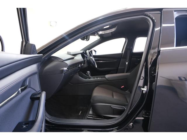 ＭＡＺＤＡ３ファストバック １５Ｓツーリング　・ＬＥＤヘッドライト・純正１８インチアルミホイール・クリアランスソナー・ＰＣＳ・ＢＳＭ・ＨＵＤ・バックカメラ・Ｂｌｕｅｔｏｏｔｈ・オートパーキングブレーキ・スマートキー（70枚目）