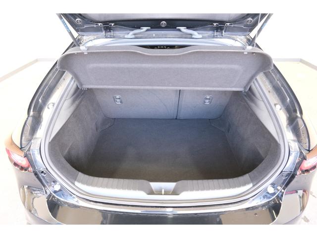 ＭＡＺＤＡ３ファストバック １５Ｓツーリング　・ＬＥＤヘッドライト・純正１８インチアルミホイール・クリアランスソナー・ＰＣＳ・ＢＳＭ・ＨＵＤ・バックカメラ・Ｂｌｕｅｔｏｏｔｈ・オートパーキングブレーキ・スマートキー（80枚目）
