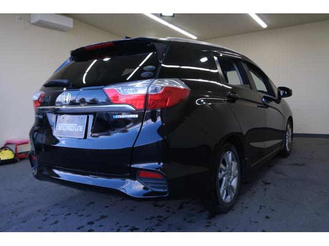 シャトル ハイブリッドＺスタイルエディション　・特別仕様車・ＬＥＤヘッドライト・純正１６インチアルミホイール・デジタルインナーミラー・ドライブレコーダー・プリクラッシュセーフティ・クルーズコントロール・ＥＴＣ・シートヒーター・スマートキー（5枚目）