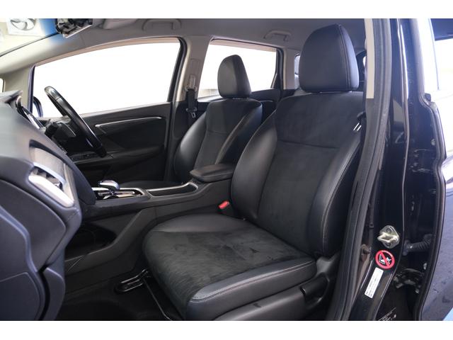 シャトル ハイブリッドＺスタイルエディション　・特別仕様車・ＬＥＤヘッドライト・純正１６インチアルミホイール・デジタルインナーミラー・ドライブレコーダー・プリクラッシュセーフティ・クルーズコントロール・ＥＴＣ・シートヒーター・スマートキー（13枚目）