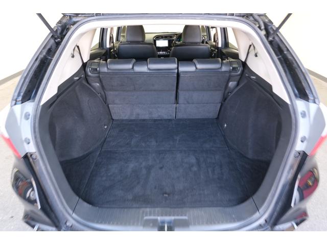 シャトル ハイブリッドＺスタイルエディション　・特別仕様車・ＬＥＤヘッドライト・純正１６インチアルミホイール・デジタルインナーミラー・ドライブレコーダー・プリクラッシュセーフティ・クルーズコントロール・ＥＴＣ・シートヒーター・スマートキー（19枚目）