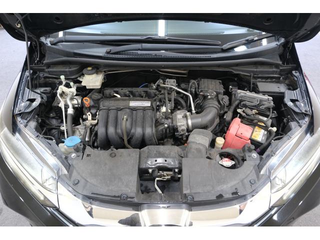 シャトル ハイブリッドＺスタイルエディション　・特別仕様車・ＬＥＤヘッドライト・純正１６インチアルミホイール・デジタルインナーミラー・ドライブレコーダー・プリクラッシュセーフティ・クルーズコントロール・ＥＴＣ・シートヒーター・スマートキー（20枚目）