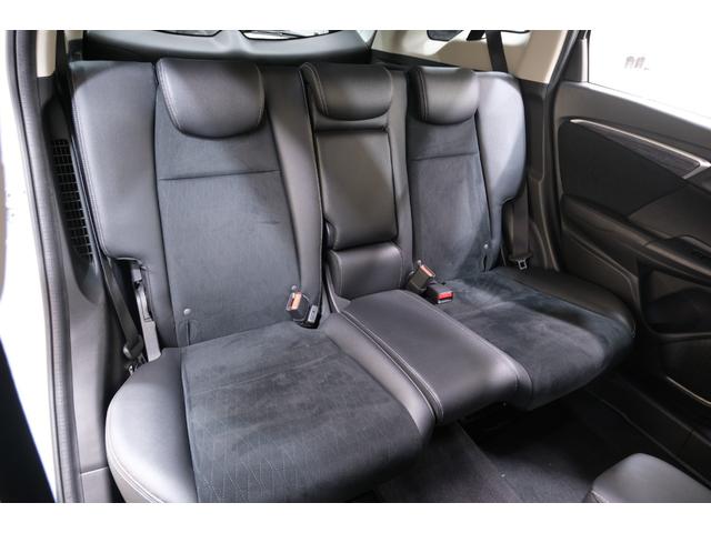 ・ＬＥＤヘッドライト・純正１６インチアルミホイール・シートヒーター・クルーズコントロール・プリクラッシュセーフティ・純正ナビ・ＴＶ・バックカメラ・Ｂｌｕｅｔｏｏｔｈ・スマートキー