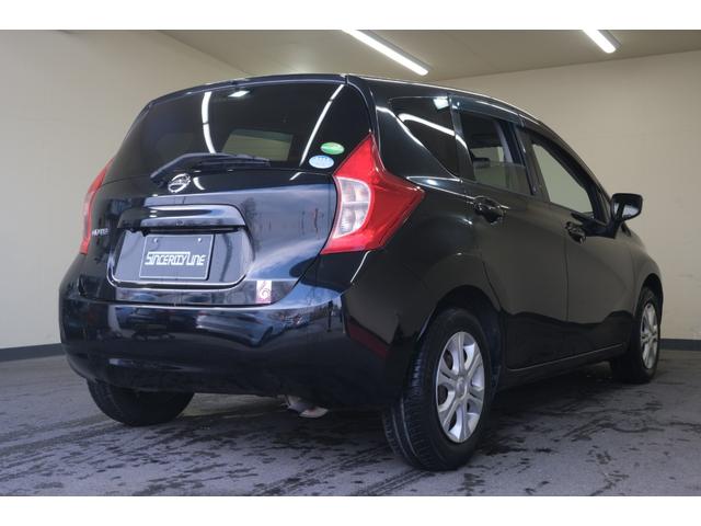 ノート X Vセレクション+セーフティ ・純正7インチナビ・バックカメラ・フルセグ・Bluetooth・ETC・スマートキー・プッシュスタート(5枚目)