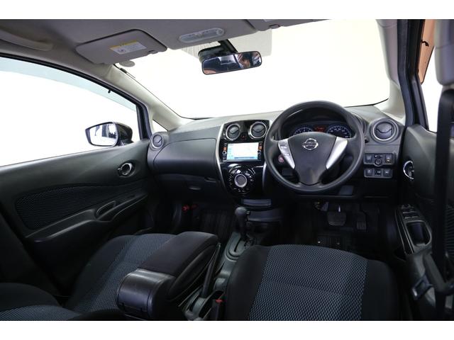 ノート X Vセレクション+セーフティ ・純正7インチナビ・バックカメラ・フルセグ・Bluetooth・ETC・スマートキー・プッシュスタート(13枚目)