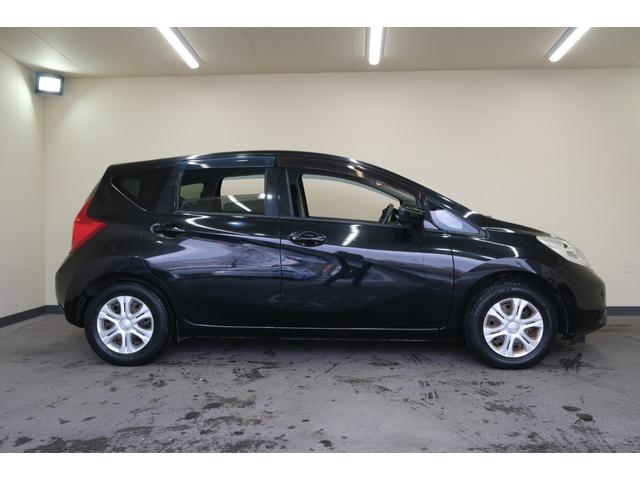 ノート X Vセレクション+セーフティ ・純正7インチナビ・バックカメラ・フルセグ・Bluetooth・ETC・スマートキー・プッシュスタート(35枚目)