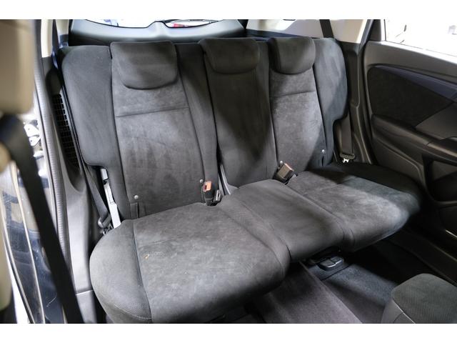 シャトル ハイブリッド　・純正１５インチホイール・ケンウッド製７インチナビ・ＴＶ・バックカメラ・Ｂｌｕｅｔｏｏｔｈ・オートリトラミラー・スマートキー・プッシュスタート（15枚目）