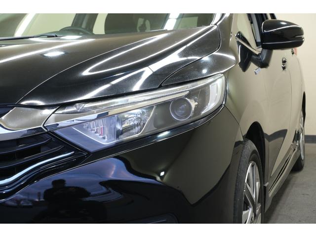 シャトル ハイブリッド　・純正１５インチホイール・ケンウッド製７インチナビ・ＴＶ・バックカメラ・Ｂｌｕｅｔｏｏｔｈ・オートリトラミラー・スマートキー・プッシュスタート（29枚目）