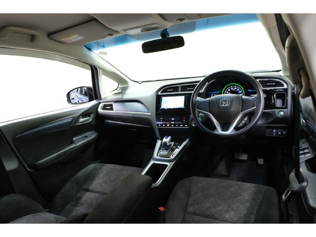 シャトル ハイブリッド　・純正１５インチホイール・ケンウッド製７インチナビ・ＴＶ・バックカメラ・Ｂｌｕｅｔｏｏｔｈ・オートリトラミラー・スマートキー・プッシュスタート（48枚目）