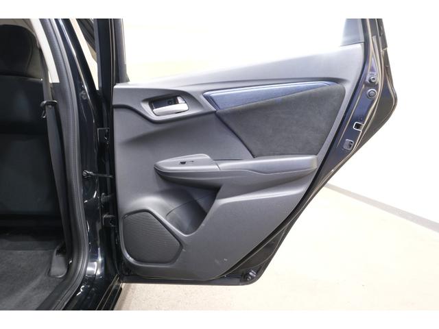 シャトル ハイブリッド　・純正１５インチホイール・ケンウッド製７インチナビ・ＴＶ・バックカメラ・Ｂｌｕｅｔｏｏｔｈ・オートリトラミラー・スマートキー・プッシュスタート（59枚目）