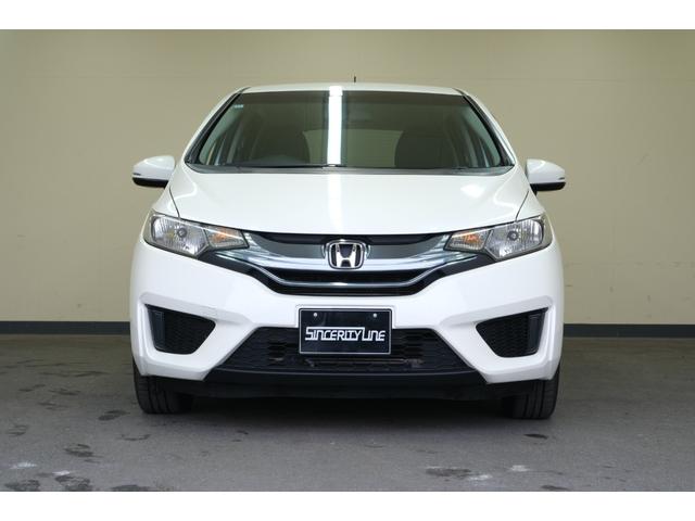 フィットハイブリッド Ｆパッケージ　・ＬＥＤヘッドライト・純正１５インチホイール・純正７インチナビ・ＴＶ・バックカメラ・Ｂｌｕｅｔｏｏｔｈ・スマートキー・プッシュスタート（21枚目）