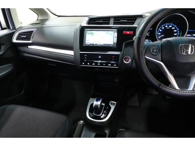 フィットハイブリッド Ｆパッケージ　・ＬＥＤヘッドライト・純正１５インチホイール・純正７インチナビ・ＴＶ・バックカメラ・Ｂｌｕｅｔｏｏｔｈ・スマートキー・プッシュスタート（71枚目）