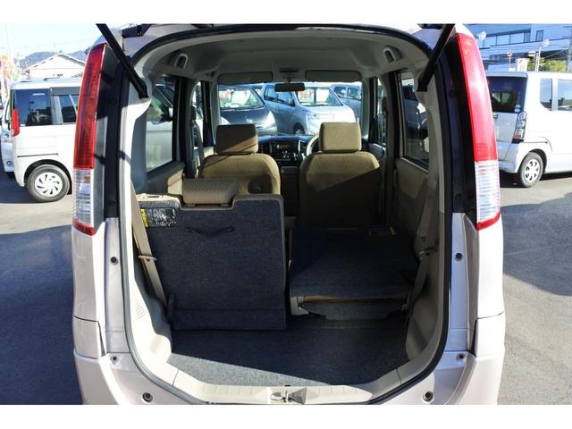 L キーフリー マニュアルAC CDデッキ 電格ミラー プッシュスタート ベンチシート フルフラットシート 禁煙車(12枚目)