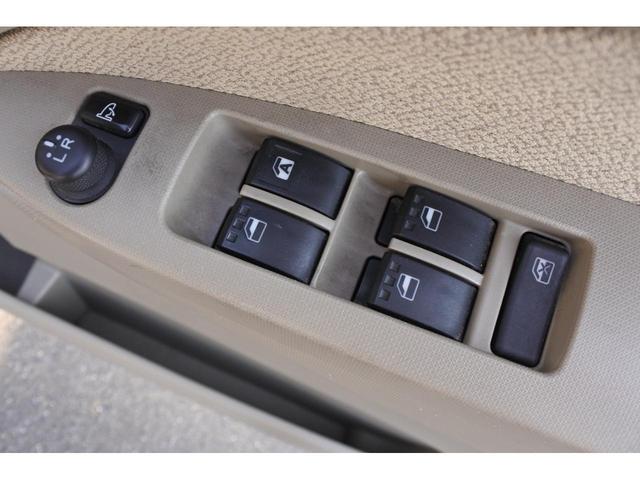 L アイドリングストップ キーレス オートエアコン CDデッキ 電動格納ミラー パワーウィンドウ パワーステアリング 運転席・助手席エアバッグ ABS 禁煙車(26枚目)