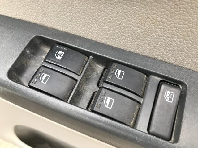 L ETC キーレスエントリー アイドリングストップ CVT 盗難防止システム ABS CD ミュージックプレイヤー接続可 衝突安全ボディ エアコン(10枚目)