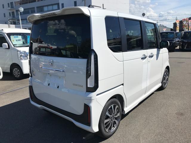 Ｎ－ＢＯＸカスタム コーディネートスタイル　バックカメラ　両側電動スライドドア　クリアランスソナー　オートクルーズコントロール　レーンアシスト　衝突被害軽減システム　オートライト　ＬＥＤヘッドランプ　スマートキー　アイドリングストップ（17枚目）