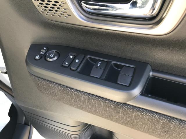 Ｎ－ＢＯＸカスタム ベースグレード　届出済未使用車　バックカメラ　両側スライド・片側電動　クリアランスソナー　オートクルーズコントロール　レーンアシスト　衝突被害軽減システム　オートライト　ＬＥＤヘッドランプ　アイドリングストップ（24枚目）