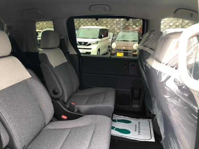 フリード ｅ：ＨＥＶエアー　登録済未使用車　バックカメラ　クリアランスソナー　オートクルーズコントロール　レーンアシスト　衝突被害軽減システム　両側電動スライドドア　オートライト　ＬＥＤヘッドランプ　電動格納ミラー　３列シート（44枚目）