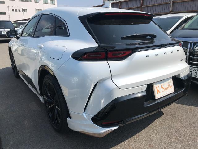 クラウンスポーツ Ｚ　４ＷＤ　全周囲カメラ　クリアランスソナー　オートクルーズコントロール　レーンアシスト　パークアシスト　衝突被害軽減システム　サンルーフ　ナビ　ＴＶ　オートマチックハイビーム　ＬＥＤヘッドランプ（18枚目）