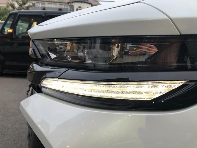 ヴェルファイア Ｚ　プレミア　登録済未使用車　全周囲カメラ　ナビ　クリアランスソナー　オートクルーズコントロール　レーンアシスト　パークアシスト　衝突被害軽減システム　両側電動スライドドア　オートマチックハイビーム　オートライト（45枚目）