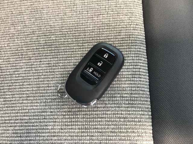 Ｎ－ＢＯＸ ベースグレード　届出済未使用車　バックカメラ　両側スライド・片側電動　クリアランスソナー　オートクルーズコントロール　レーンアシスト　衝突被害軽減システム　オートライト　ＬＥＤヘッドランプ　スマートキー（39枚目）