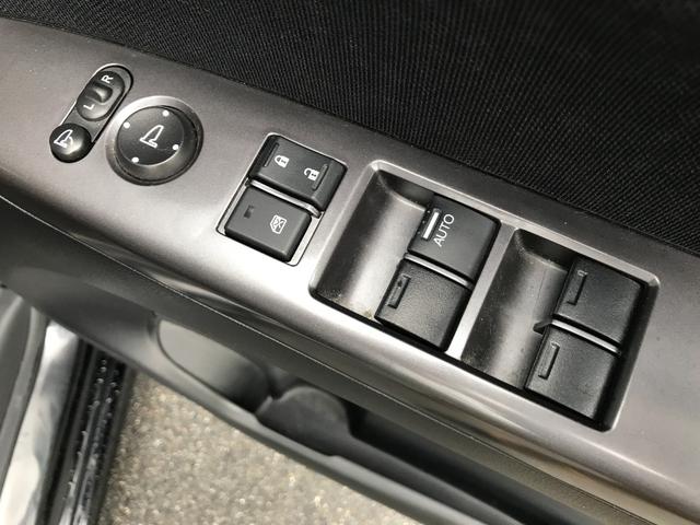Ｎ－ＢＯＸ モデューロＸ　Ｇ・ターボパッケージ　社外ナビ　フルセグＴＶ　ＥＴＣ　バックカメラ　両側電動ＳＤ　オートクルーズコントロール　オートライト　ＨＩＤ　スマートキー　アイドリングストップ　電動格納ミラー　ベンチシート　ＣＶＴ　盗難防止Ｓ（11枚目）