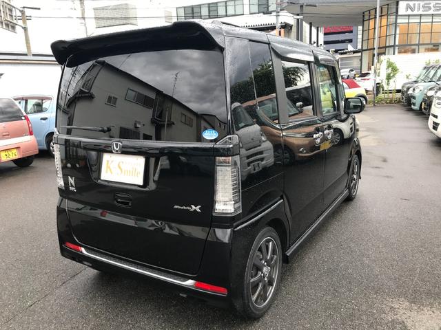 Ｎ－ＢＯＸ モデューロＸ　Ｇ・ターボパッケージ　社外ナビ　フルセグＴＶ　ＥＴＣ　バックカメラ　両側電動ＳＤ　オートクルーズコントロール　オートライト　ＨＩＤ　スマートキー　アイドリングストップ　電動格納ミラー　ベンチシート　ＣＶＴ　盗難防止Ｓ（16枚目）